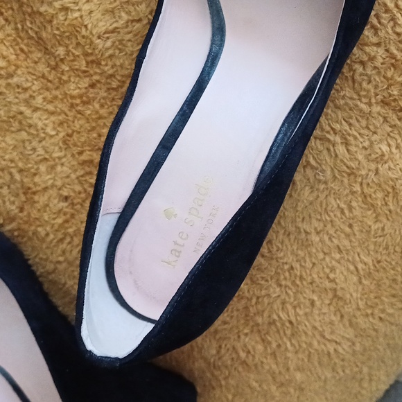 🔥🔥🔥Kate Spade New York Whitlee suede black bow wedge slip ons 10.5 - Picture 9 of 16